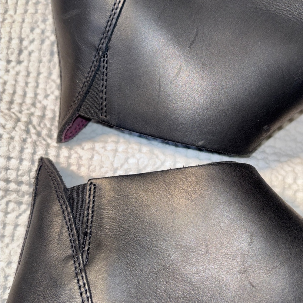 Loints of Holland Black Ankle Boots, Red Zipper, EUC, look NEW! Size UK 39, US 8 - Picture 10 of 15